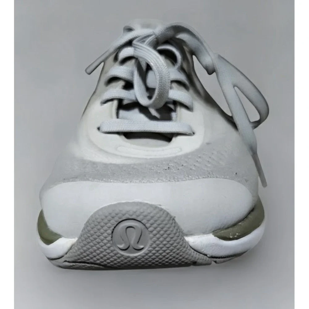 Lululemon Chargefeel Low Women's Size 7 Sage Pilates Running Training Sneakers